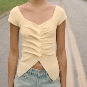 Zara Yellow Ruched Knit Top NWOT Size Small Fitted